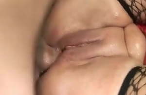 Mature likes constant in her puthole