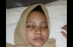 Indonesian cewek jilbab dientot loyalty
