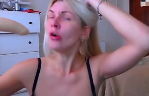 Skype Sex / Tall blonde beauty fucks her