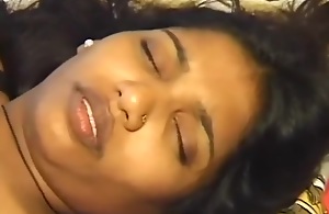 Indian cutie copulates with an increment of gets cummed on by a ashen guy - Telsev