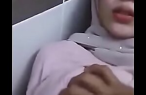 ngentot jilbab cantik Sure video porno