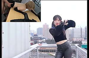 Chinese gril dance with the porn/PMV