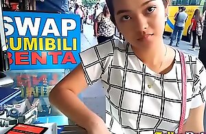 Cute bubble-butt filipina teenage enveloping turn
