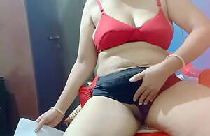 Sangeeta gets hot for her lover with hot