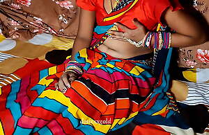 desi hot indian bhabhi red in saree