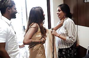 DESI INDIAN PORN STARS REAL CAT FIGHT