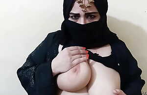 Desi Hot BBW Pakistani Mistress Giving