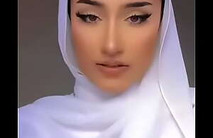 Hijabi Characteristic