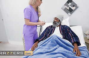 Nurse SlimThick Vic Discover